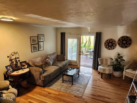 817 NE Wayne Avenue 817 Abingdon Va 24210, Abingdon, VA 24210 photo 7