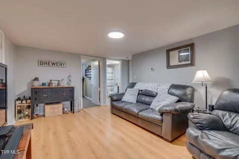 146 Barker Road Gray Tn 37615, Gray, TN 37615 photo 5