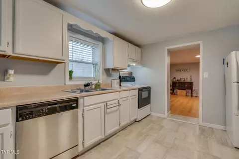 146 Barker Road Gray Tn 37615, Gray, TN 37615 photo 9