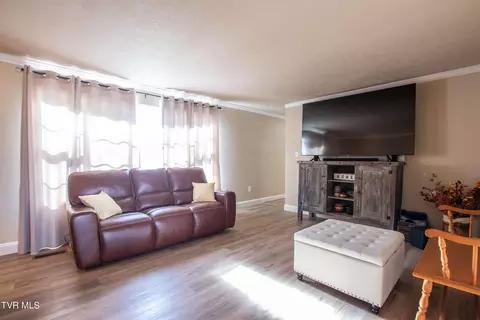 415 Robin Road Bristol Tn 37620, Bristol, TN 37620 photo 20