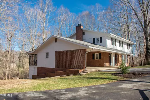 415 Robin Road Bristol Tn 37620, Bristol, TN 37620 photo 2