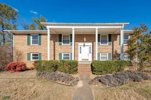 1401 Woodmont Drive Greeneville Tn 37743, Greeneville, TN 37743