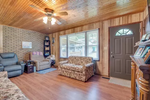 683 Vinton Avenue Erwin Tn 37650, Erwin, TN 37650 photo 8
