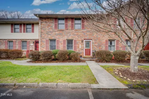 2015 Williamsburg Square - Johnson City Tn 37604, Johnson City, TN 37604