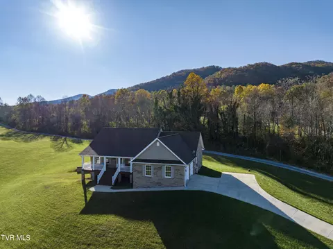 145 Garland Road Unicoi Tn 37692, Unicoi, TN 37692