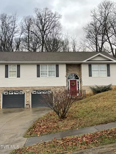 916 Clearwood Avenue Kingsport Tn 37660, Kingsport, TN 37660