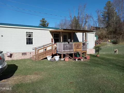 103 Bug Road Pounding Mill Va 24637, Pounding Mill, VA 24637