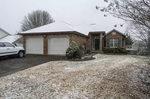 1026 Estate Drive Johnson City Tn 37604, Johnson City, TN 37604