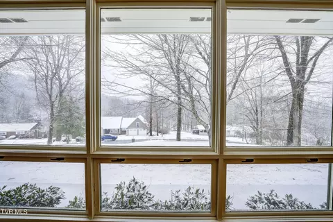 631 Ash Street Erwin Tn 37650, Erwin, TN 37650 photo 8