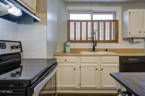 427 Catawba Street Erwin Tn 37650, Erwin, TN 37650 photo 14