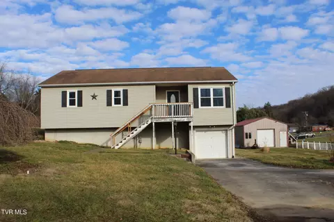 24121 Young Drive Bristol Va 24202, Bristol, VA 24202