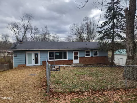 2329 Cranshaw Drive Kingsport Tn 37660, Kingsport, TN 37660