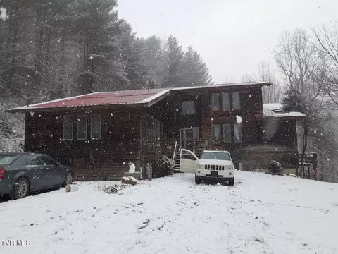 1101 Crossings Road Vansant Va 24656, Vansant, VA 24656