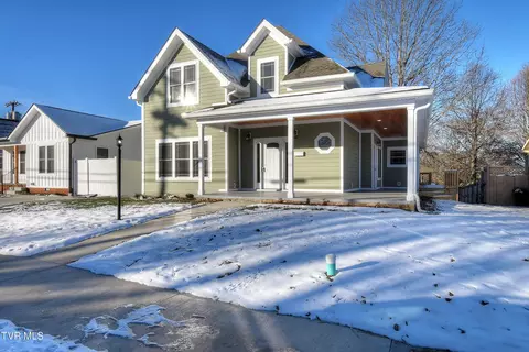 211 S Watauga Avenue Elizabethton Tn 37643, Elizabethton, TN 37643