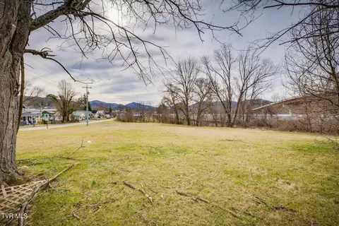 747 N Main Avenue Erwin Tn 37650, Erwin, TN 37650 photo 6