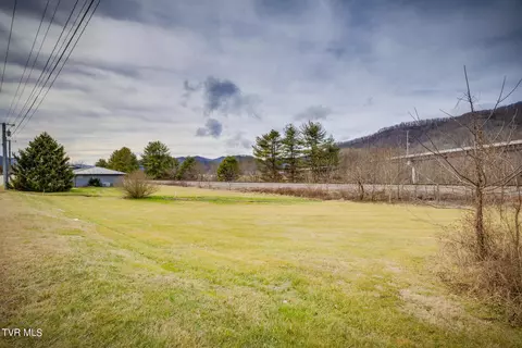 747 N Main Avenue Erwin Tn 37650, Erwin, TN 37650