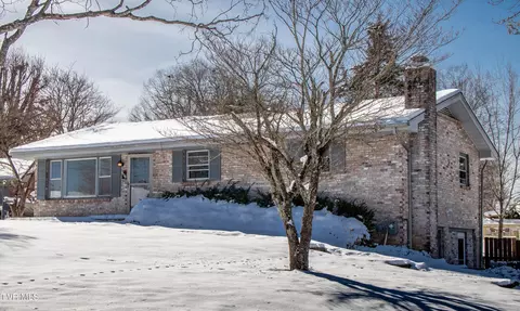 536 Meadowcrest Drive Bristol Va 24201, Bristol, VA 24201