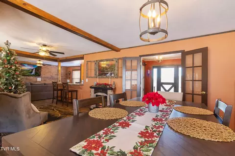 1504 Parton Loop Greeneville Tn 37743, Greeneville, TN 37743 photo 15