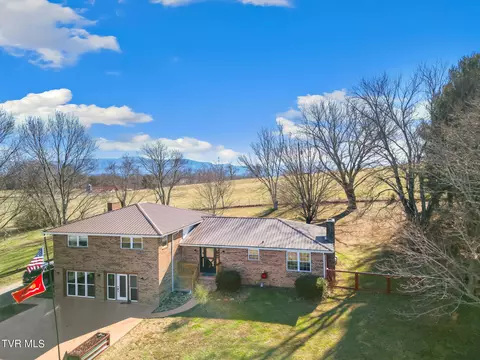 1504 Parton Loop Greeneville Tn 37743, Greeneville, TN 37743 photo 9