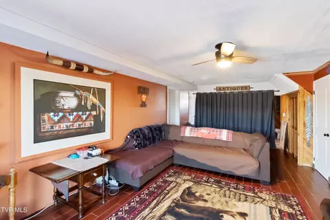 1504 Parton Loop Greeneville Tn 37743, Greeneville, TN 37743 photo 38