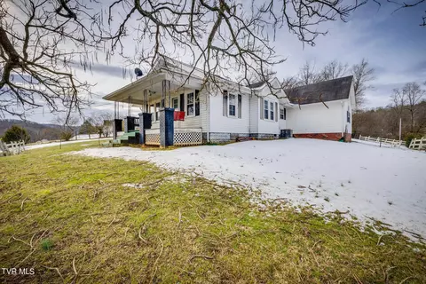 108 John Taylor Road Elizabethton Tn 37643, Elizabethton, TN 37643