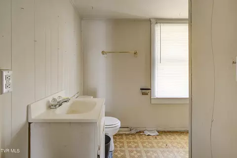 129 River Road Erwin Tn 37650, Erwin, TN 37650 photo 13