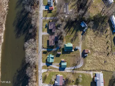 129 River Road Erwin Tn 37650, Erwin, TN 37650 photo 8