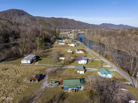 129 River Road Erwin Tn 37650, Erwin, TN 37650 photo 18