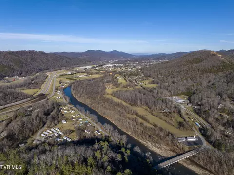129 River Road Erwin Tn 37650, Erwin, TN 37650 photo 48