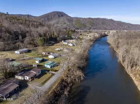 129 River Road Erwin Tn 37650, Erwin, TN 37650 photo 44