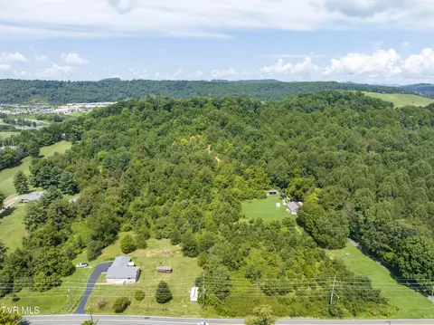636 Meadow View Road Bristol Tn 37620, Bristol, TN 37620 photo 6