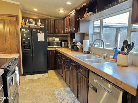 8409 Fleming Valley Lane Pound Va 24279, Pound, VA 24279 photo 14