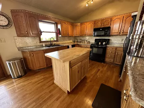 1984 Conklin Road Limestone Tn 37681, Limestone, TN 37681 photo 14