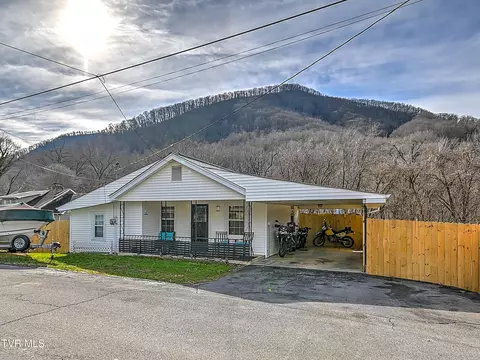184 Mill Pond Road Elizabethton Tn 37643, Elizabethton, TN 37643