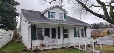 330 Shady Street Abingdon Va 24210, Abingdon, VA 24210
