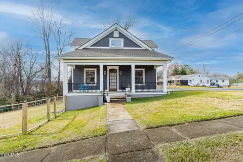 925 W Hillcrest Drive Johnson City Tn 37604, Johnson City, TN 37604