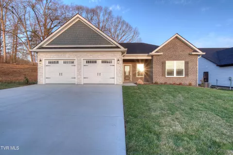 742 Hunts Terrace Drive Kingsport Tn 37663, Kingsport, TN 37663