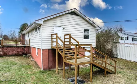 1506 E Myrtle Johnson City Tn 37601, Johnson City, TN 37601 photo 7