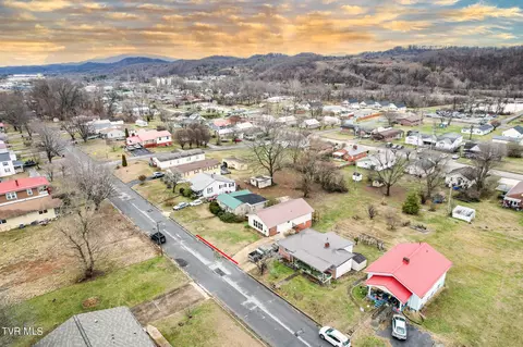 1506 E Myrtle Johnson City Tn 37601, Johnson City, TN 37601 photo 48