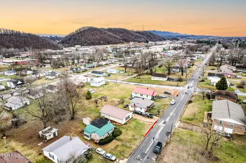 1506 E Myrtle Johnson City Tn 37601, Johnson City, TN 37601 photo 45