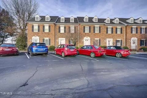 400 Sunset Drive E-26 Johnson City Tn 37604, Johnson City, TN 37604