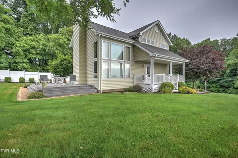 290 Locust Hill Drive Bristol Va 24201, Bristol, VA 24201