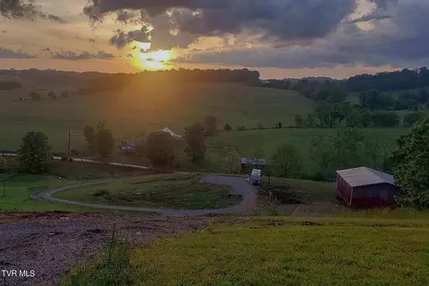 711 Pleasant Grove Road Limestone Tn 37681, Limestone, TN 37681