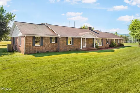 771 Roan Creek Road Mountain City Tn 37683, Mountain City, TN 37683