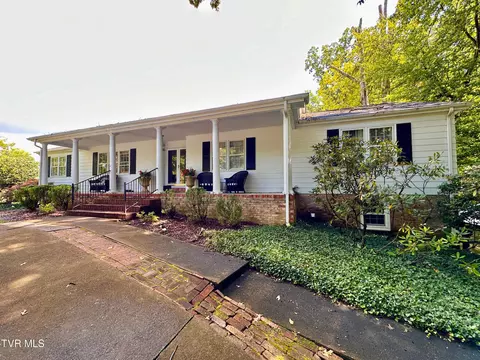 1518 Robin Hood Lane Johnson City Tn 37604, Johnson City, TN 37604