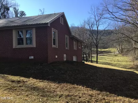 Exterior - 251 Bearfield Road Chuckey Tn 37641, Chuckey, TN 37641 photo 7 of 17