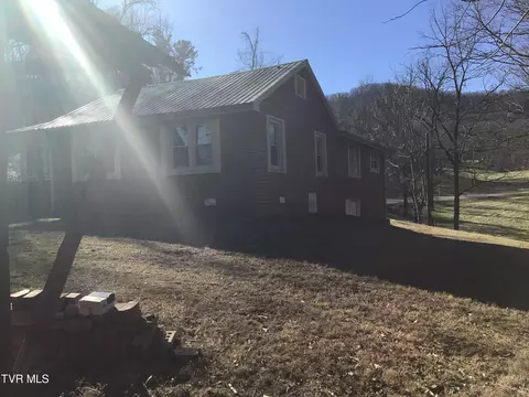 Exterior - 251 Bearfield Road Chuckey Tn 37641, Chuckey, TN 37641 photo 9 of 17