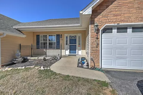 70 Whisper Bend 70 Johnson City Tn 37604, Johnson City, TN 37604