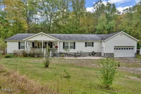 9852 White Oak Creek Road Pound Va 24279, Pound, VA 24279