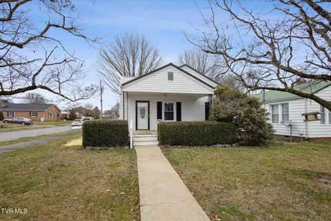 403 Holly Lane Elizabethton Tn 37643, Elizabethton, TN 37643